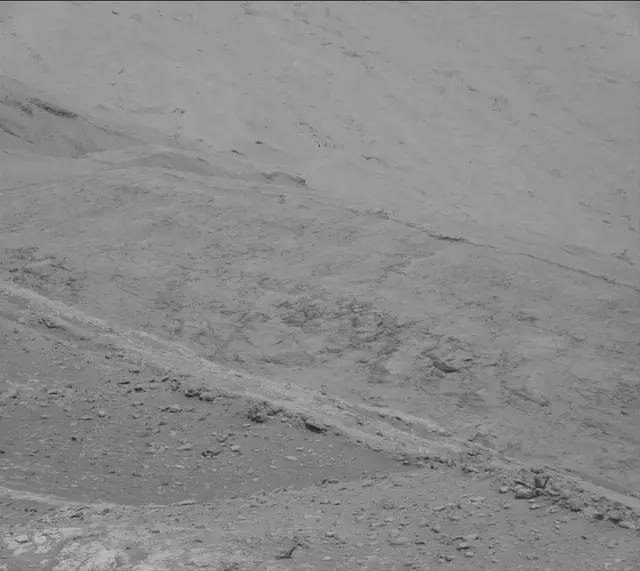 Sol 2633: Mast Camera (Mastcam)