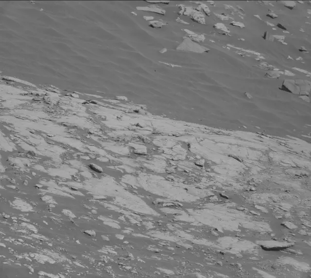 Sol 2633: Mast Camera (Mastcam)