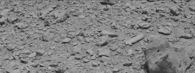 Sol 2635: Mast Camera (Mastcam)