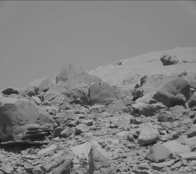 Sol 2635: Mast Camera (Mastcam)