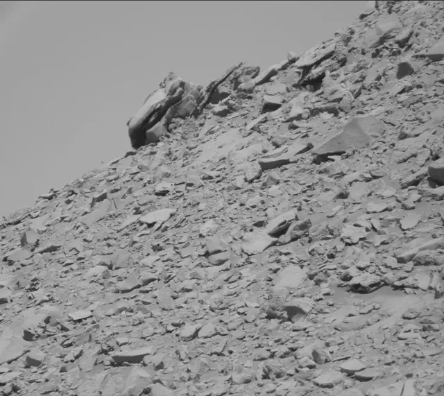 Sol 2635: Mast Camera (Mastcam)