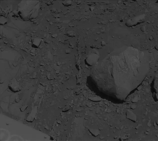 Sol 2636: Mast Camera (Mastcam)