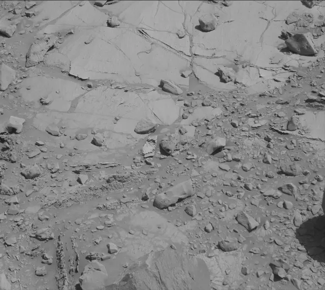 Sol 2636: Mast Camera (Mastcam)