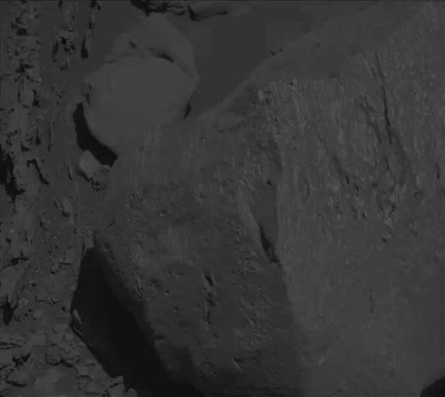 Sol 2636: Mast Camera (Mastcam)