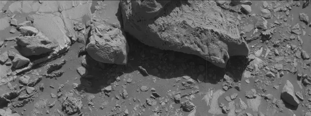 Sol 2638: Mast Camera (Mastcam)