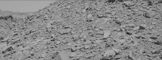Sol 2639: Mast Camera (Mastcam)