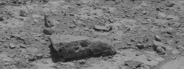 Sol 2639: Mast Camera (Mastcam)