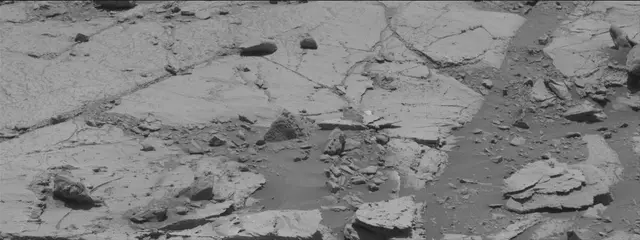 Sol 2639: Mast Camera (Mastcam)