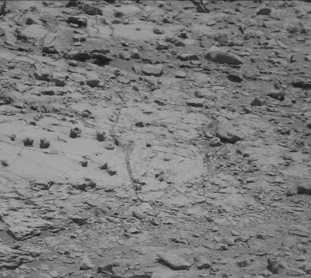 Sol 2639: Mast Camera (Mastcam)