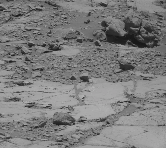 Sol 2639: Mast Camera (Mastcam)