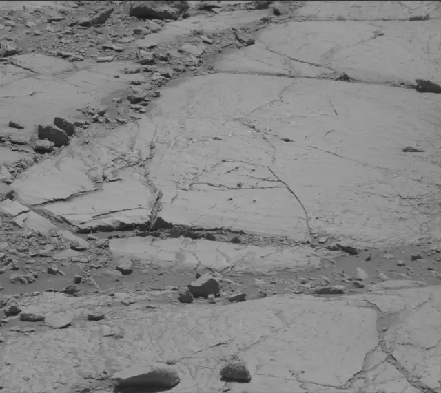Sol 2639: Mast Camera (Mastcam)