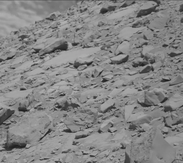 Sol 2639: Mast Camera (Mastcam)