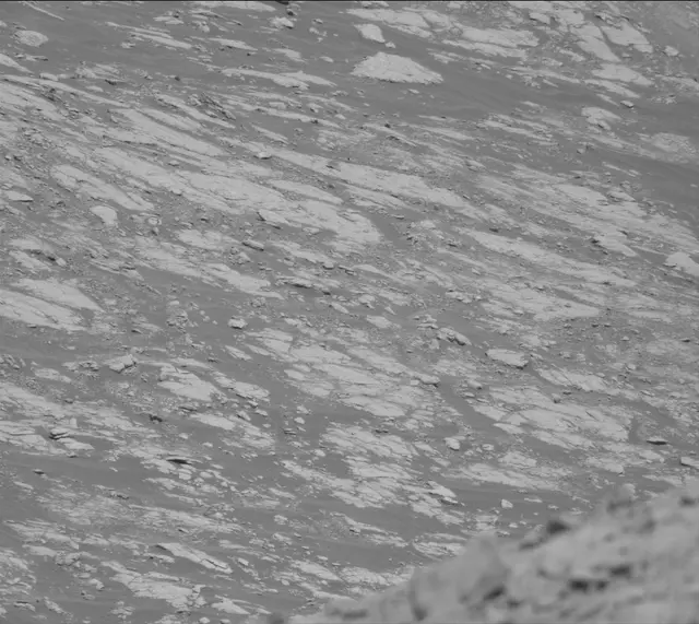 Sol 2639: Mast Camera (Mastcam)