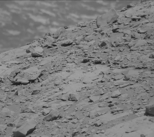 Sol 2639: Mast Camera (Mastcam)