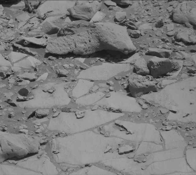 Sol 2639: Mast Camera (Mastcam)