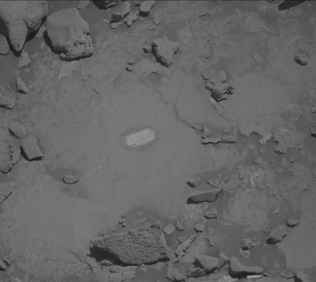 Sol 2639: Mast Camera (Mastcam)