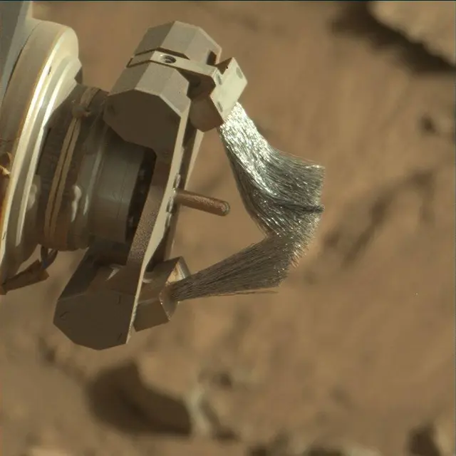 Sol 2640: Mast Camera (Mastcam)