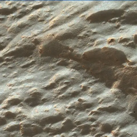 Sol 2640: Mars Hand Lens Imager (MAHLI)