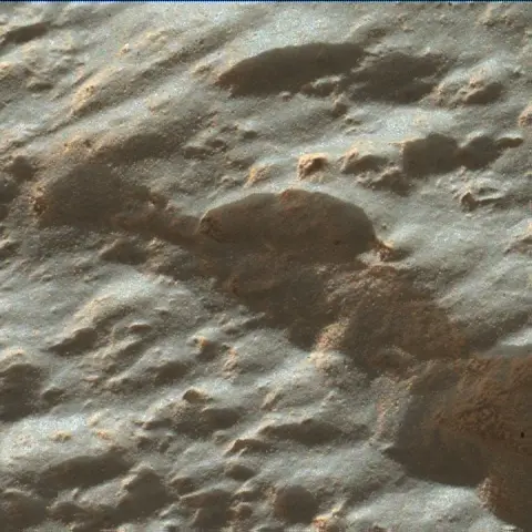 Sol 2640: Mars Hand Lens Imager (MAHLI)