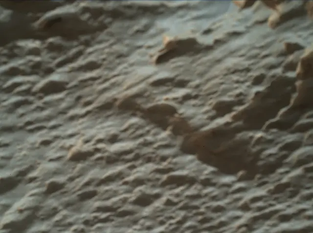 Sol 2640: Mars Hand Lens Imager (MAHLI)