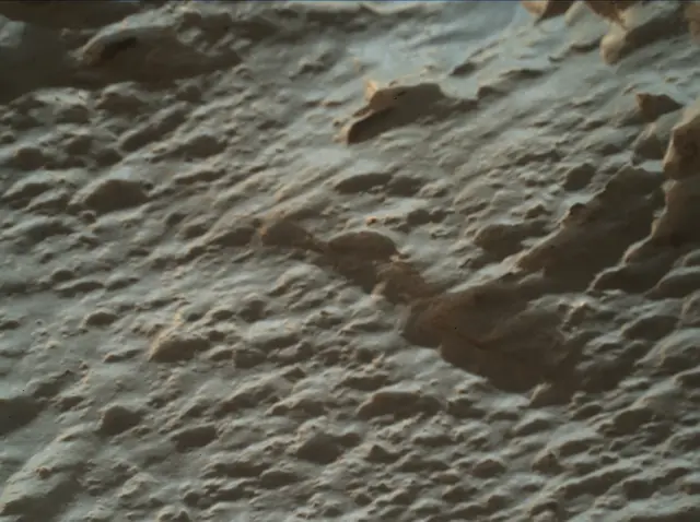 Sol 2640: Mars Hand Lens Imager (MAHLI)