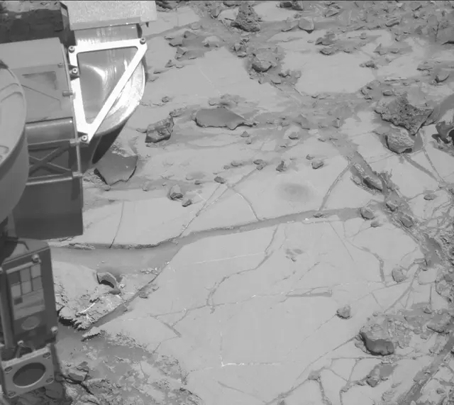 Sol 2641: Mast Camera (Mastcam)