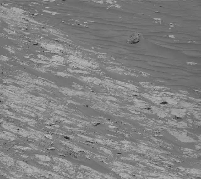 Sol 2641: Mast Camera (Mastcam)