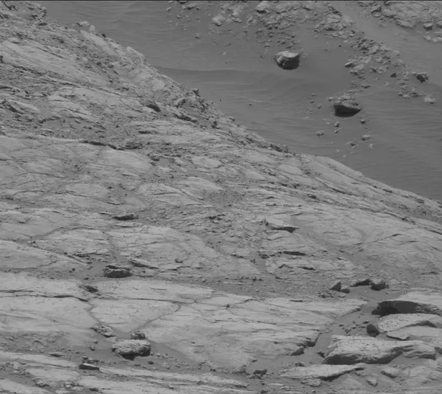 Sol 2641: Mast Camera (Mastcam)