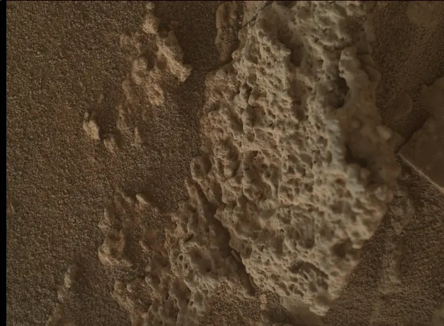 Sol 2642: Mars Hand Lens Imager (MAHLI)