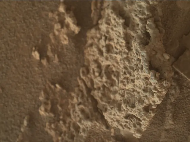 Sol 2642: Mars Hand Lens Imager (MAHLI)