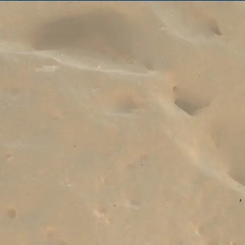 Sol 2642: Mars Hand Lens Imager (MAHLI)