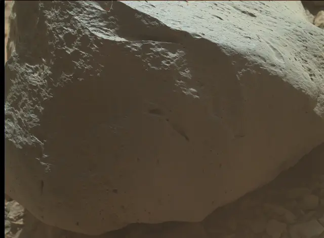 Sol 2642: Mars Hand Lens Imager (MAHLI)
