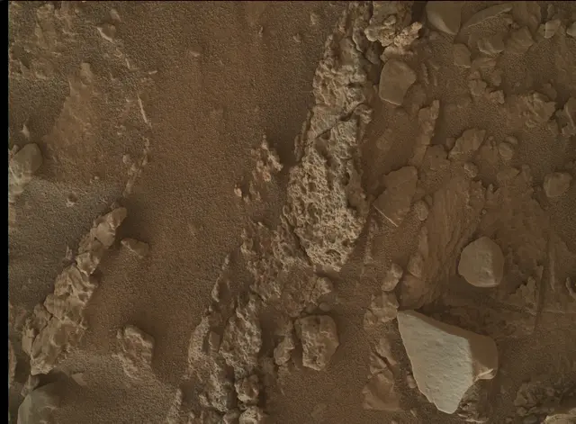 Sol 2642: Mars Hand Lens Imager (MAHLI)