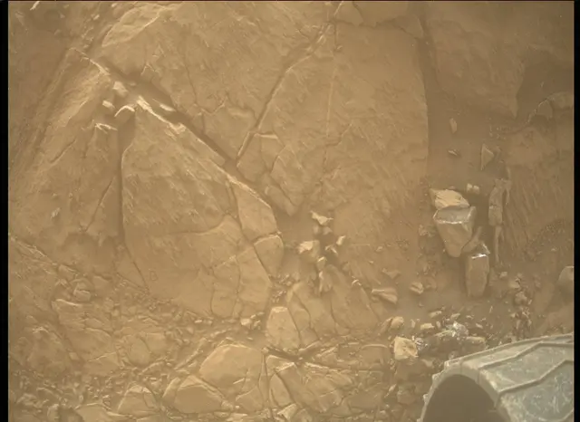 Sol 2643: Mars Descent Imager (MARDI)