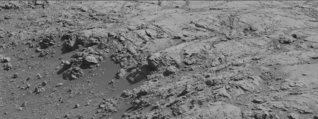 Sol 2645: Mast Camera (Mastcam)