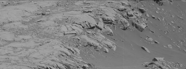Sol 2645: Mast Camera (Mastcam)