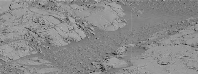 Sol 2645: Mast Camera (Mastcam)