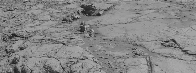 Sol 2645: Mast Camera (Mastcam)