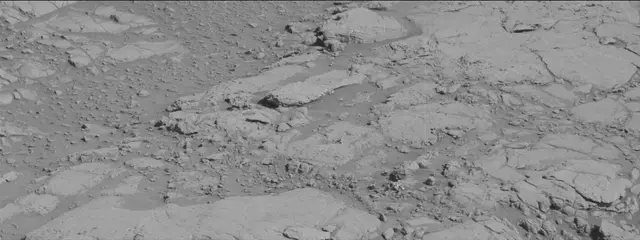 Sol 2645: Mast Camera (Mastcam)