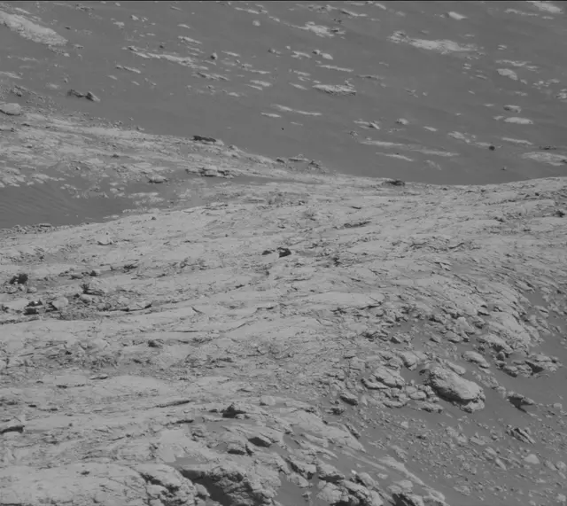 Sol 2645: Mast Camera (Mastcam)