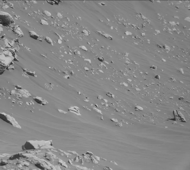 Sol 2645: Mast Camera (Mastcam)