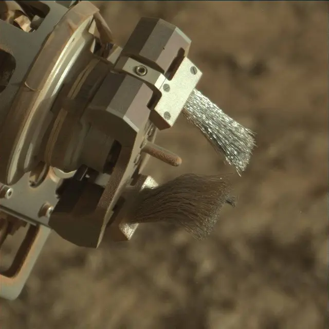 Sol 2653: Mast Camera (Mastcam)