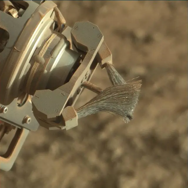 Sol 2653: Mast Camera (Mastcam)