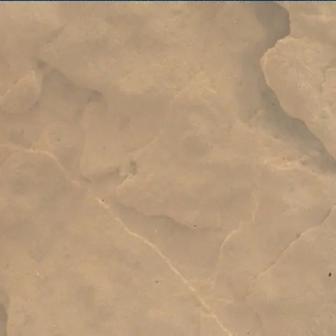 Sol 2653: Mars Hand Lens Imager (MAHLI)