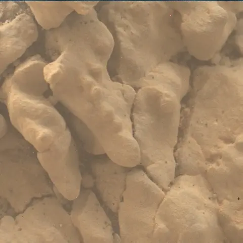 Sol 2653: Mars Hand Lens Imager (MAHLI)