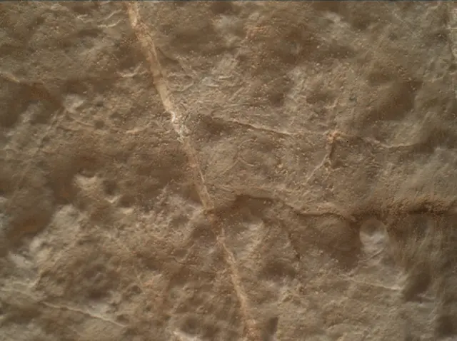 Sol 2653: Mars Hand Lens Imager (MAHLI)