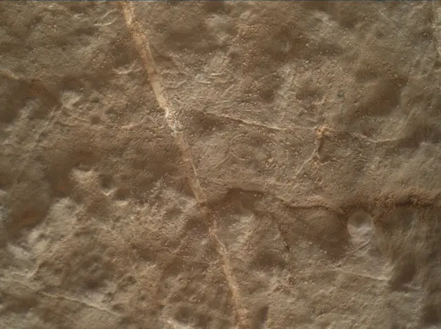 Sol 2653: Mars Hand Lens Imager (MAHLI)
