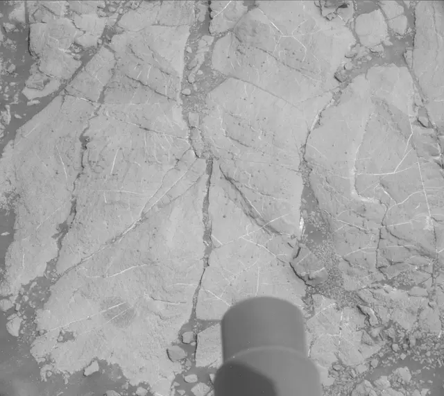 Sol 2654: Mast Camera (Mastcam)