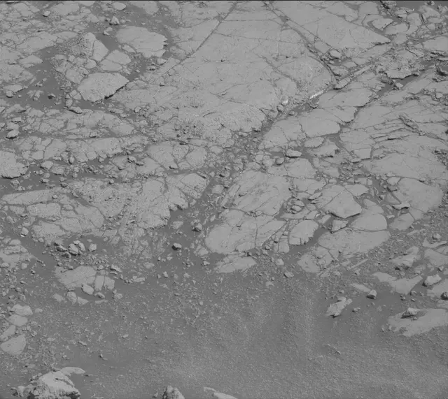 Sol 2654: Mast Camera (Mastcam)
