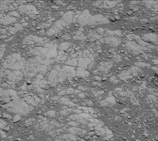 Sol 2654: Mast Camera (Mastcam)